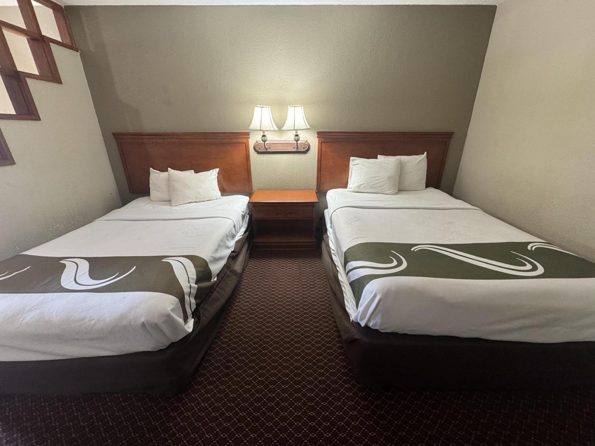 Rodeway Inn & Suites South Of Fiesta Park San Antonio Ngoại thất bức ảnh